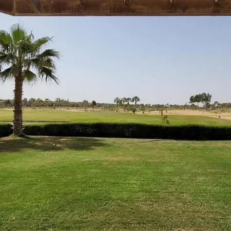 Spacious 6-Brs In El-Sokhna /Beach & Pool Access