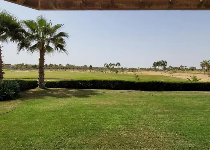 Spacious 6-brs In El-sokhna /beach & Pool Access Ain Sukhna